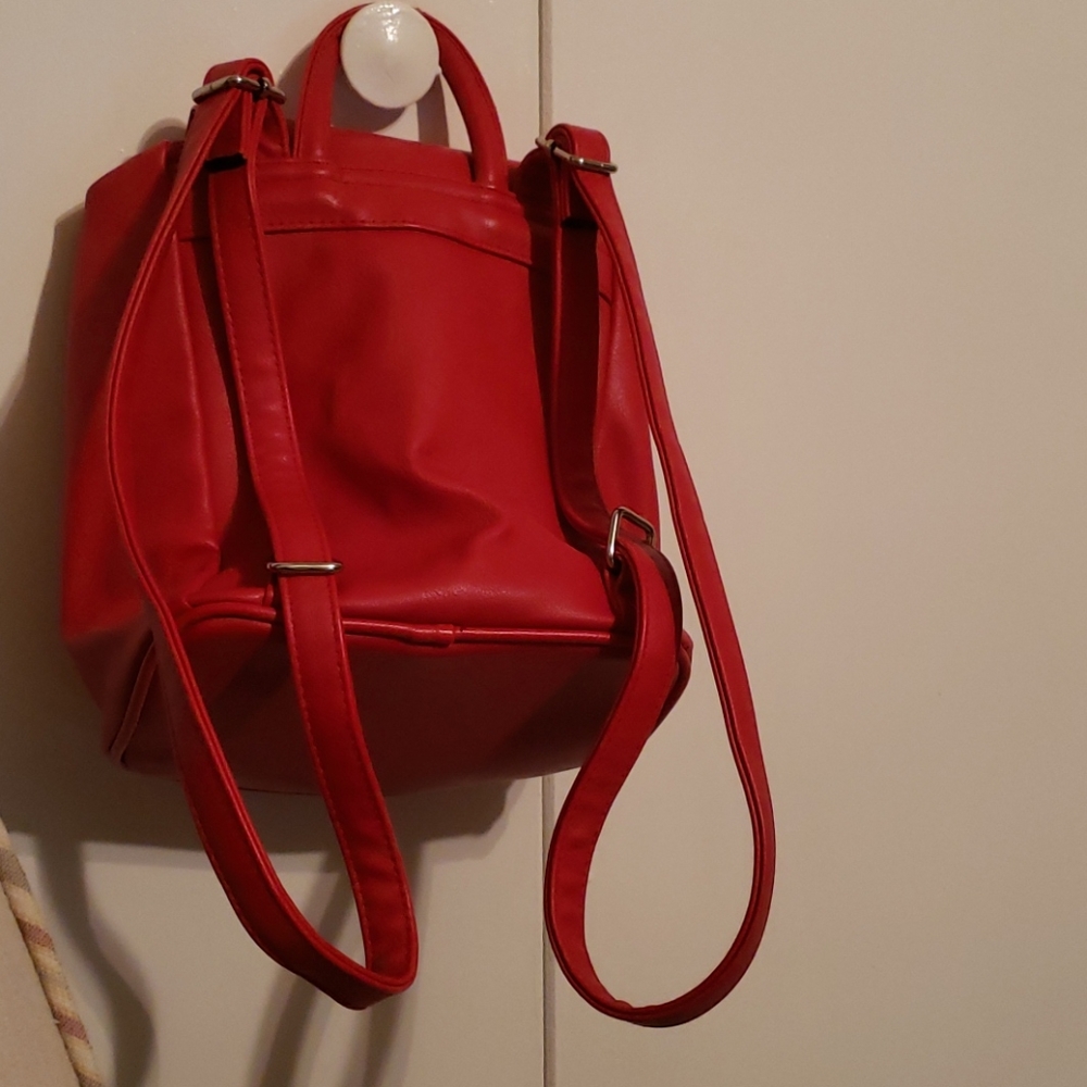 Small backpack - Picture 2 of 2